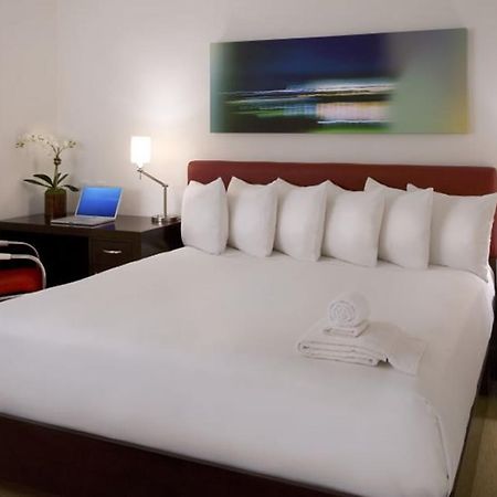 Pacific Inn Eco Central Γκουργκάον Εξωτερικό φωτογραφία