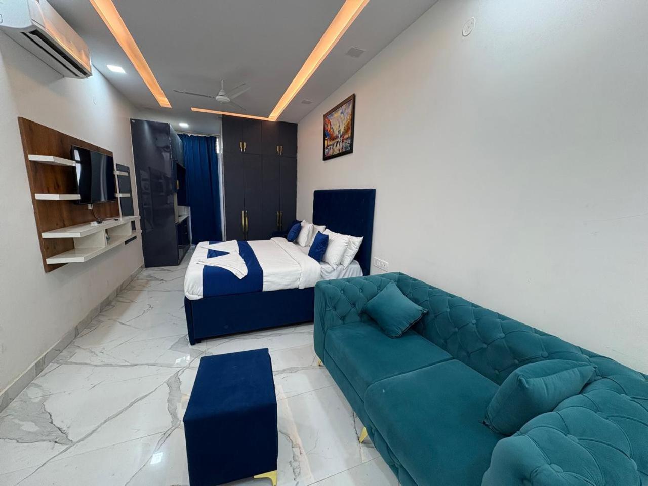 Pacific Inn Eco Central Γκουργκάον Εξωτερικό φωτογραφία