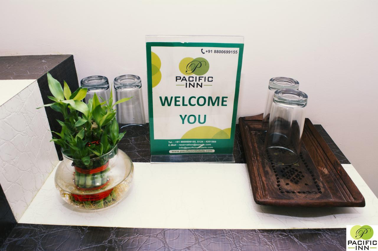 Pacific Inn Eco Central Γκουργκάον Εξωτερικό φωτογραφία